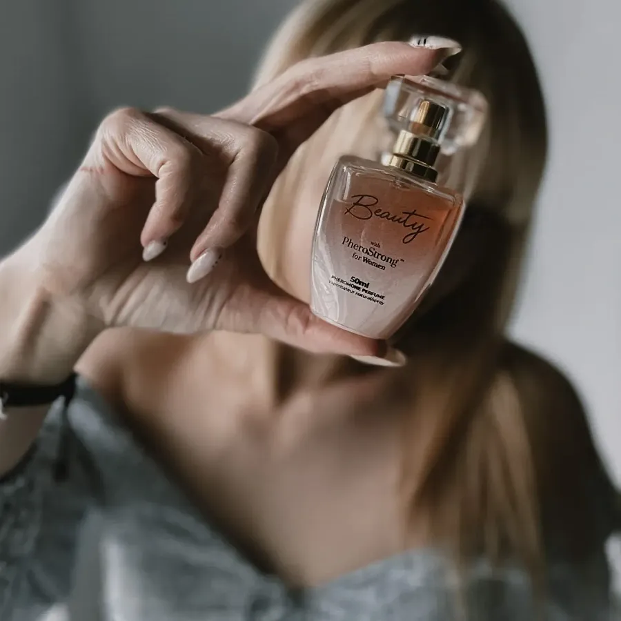 Парфуми з феромонами Beauty with PheroStrong для жінок, 1 мл