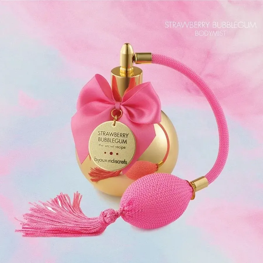 Парфуми для тіла з феромонами Bijoux Indiscrets Strawberry Bubble Gum з ароматом полуничної жуйки
