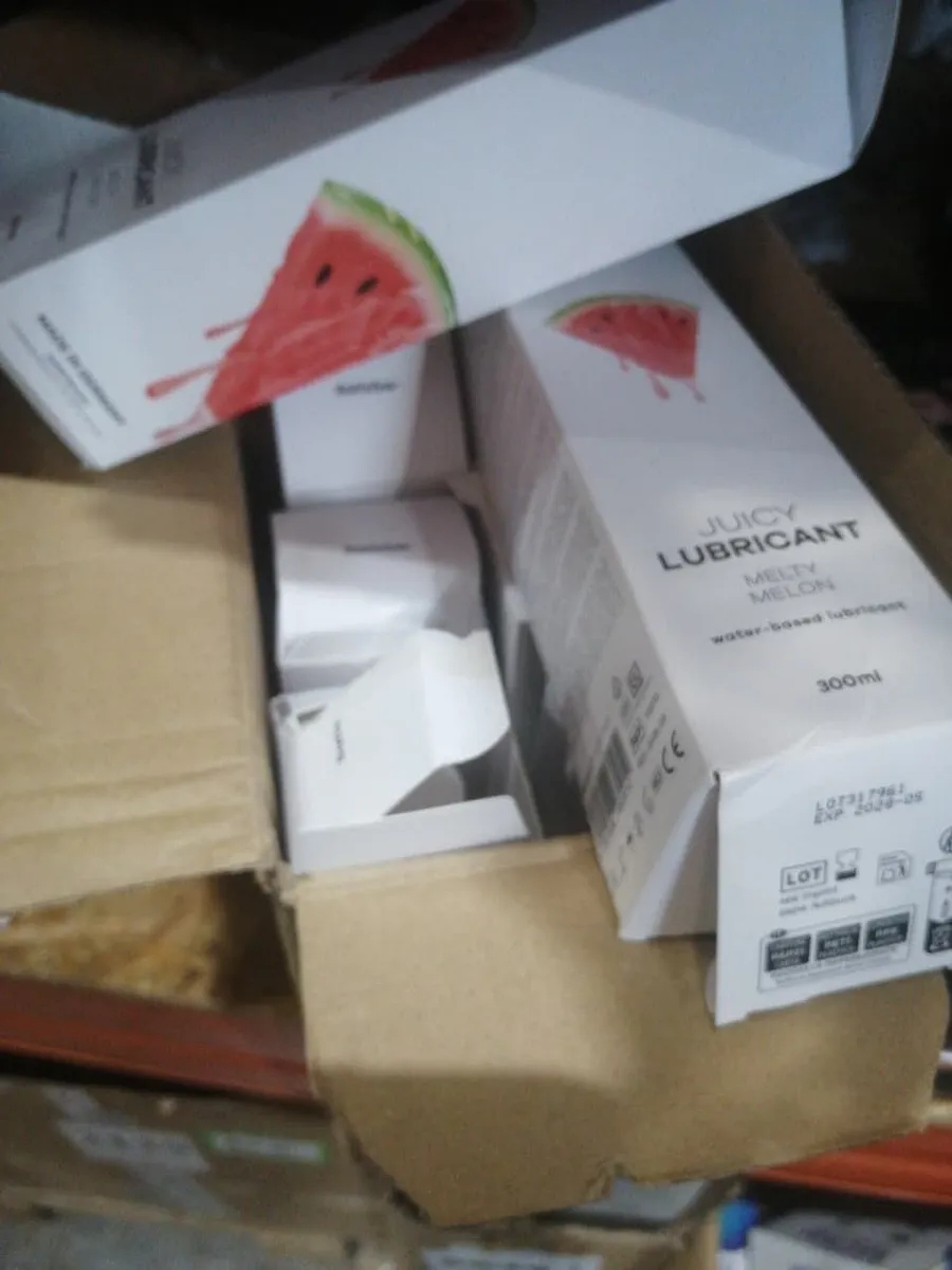 Лубрикант на водній основі Satisfyer Juicy Lubricant Melty Melon 300 мл (м'яте паковання)