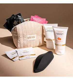 Подарунковий набір YESforLOV MA TROUSSE A DELICES у косметичці, стимулятор для клітора, інтимна косметика
