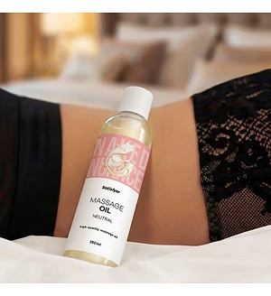 Масажна олія Satisfyer Massage Oil Neutral 250 мл (термін придатності до 30.04.2027)