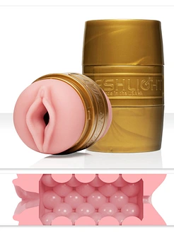 Мастурбатор Fleshlight Quickshot STU, компактний, зі зліпка вульви та ануса