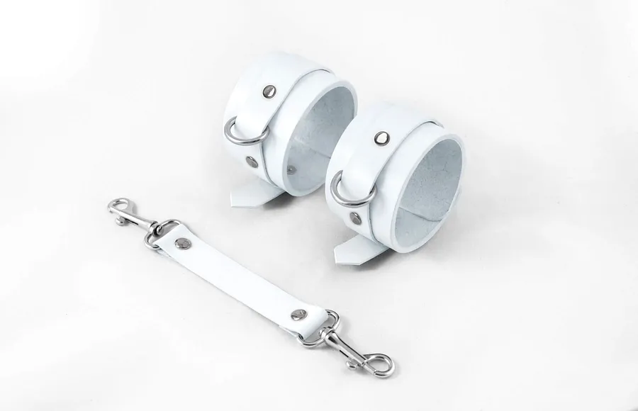 Наручники Feral Feelings - Hand Restraints Red, натуральна шкіра