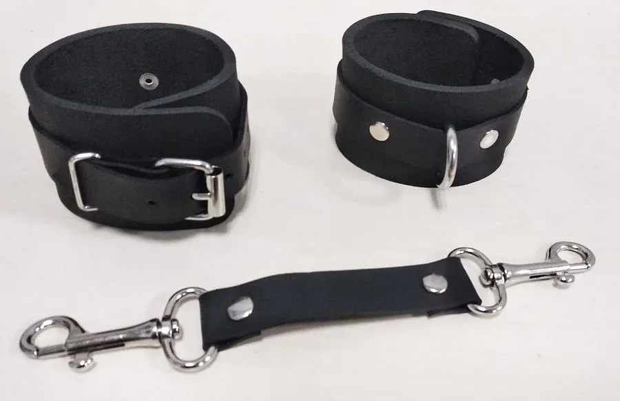 Наручники Feral Feelings - Hand Restraints Red, натуральна шкіра