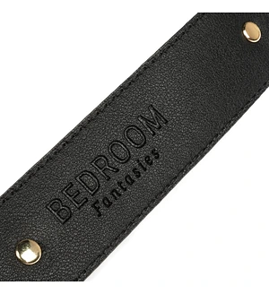 Набір для BDSM Bedroom Fantasies: Bondage Suitcase 13 Pcs - Cow Leather
