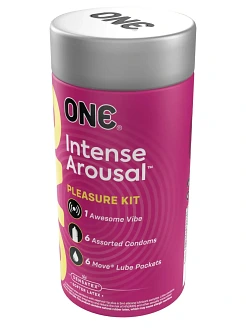 Подарунковий набір ONE Intense Arousal, у комплекті 6 презервативів, 6 саше з лубрикантом, віброкільце