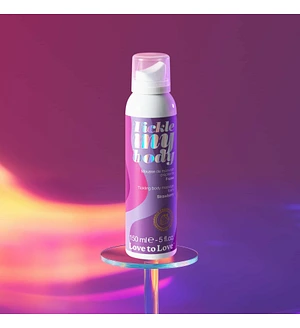 Масажна піна Love To Love TICKLE MY BODY Strawberry (150 мл) зволожувальна