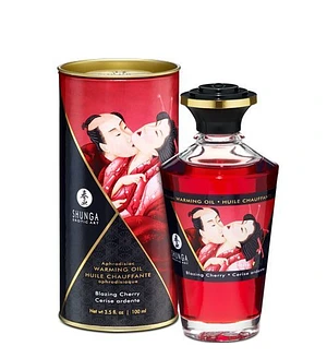 Розігрівальна олія Shunga Aphrodisiac Warming Oil – Blazing Cherry (100 мл) без цукру, смачна